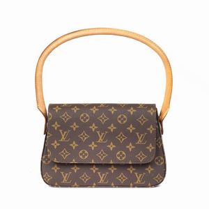 Louis Vuitton - LOUIS VUITTON TRACOLLA RIGIDA