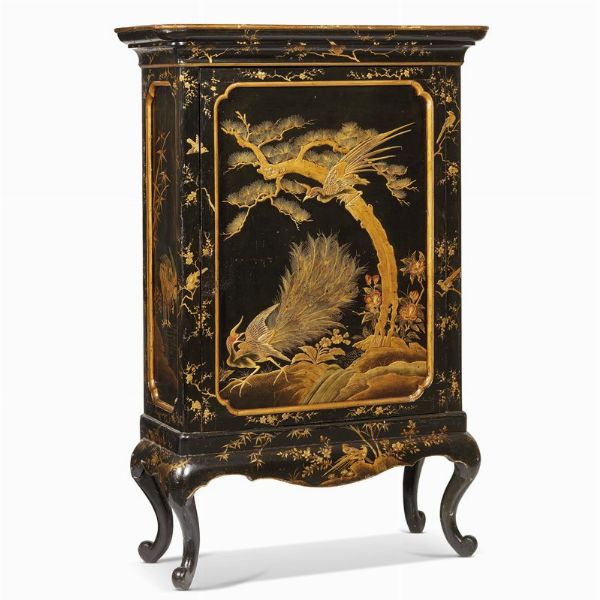 CABINET, INGHILTERRA, SECOLO XIX  - Asta INTERNATIONAL FINE ART E UNA IMPORTANTE COLLEZIONE DI PENDOLE AU BON SAUVAGE - Associazione Nazionale - Case d'Asta italiane