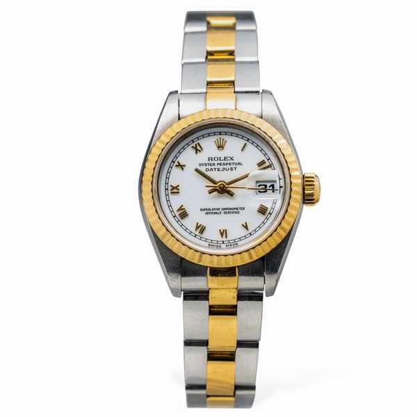 ROLEX : Elegante Lady Datejust ref 69173 automatico in acciaio e oro con ghiera zigrinata e quadrante bianco numeri Romani, vetro zaffiro, bracciale Oyster  - Asta Orologi da Polso e da Tasca - Associazione Nazionale - Case d'Asta italiane