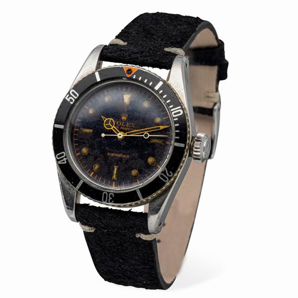 ROLEX : Sportivo e raro Submariner ref 5510 Coroncione, quadrante nero lucido gilt pallettoni al radio, corona maggiorata brevet cassa in acciaio mai lucidata, ghiera girevole con triangolo rosso ad ore 12  - Asta Orologi da Polso e da Tasca - Associazione Nazionale - Case d'Asta italiane