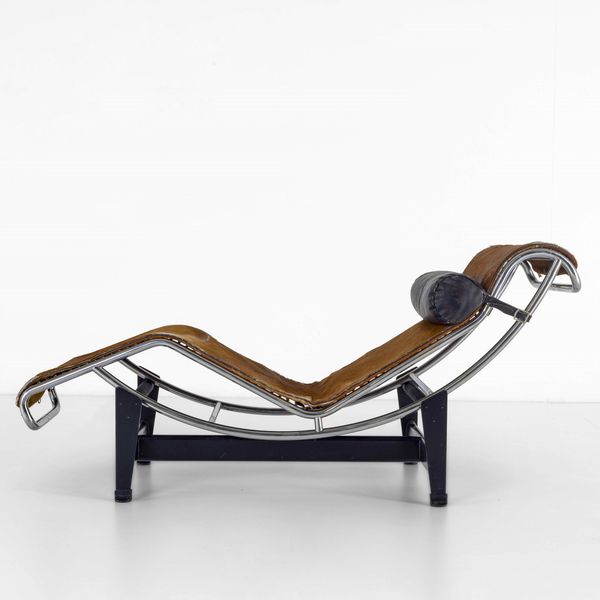 Charlotte Perriand & Le Corbusier : Chaise longue mod. LC4  - Asta Design - Associazione Nazionale - Case d'Asta italiane