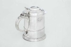 Tankard. Marchio della citt di Londra per l'anno 1716 e marchio dell'argentiere (consunto di difficile lettura)  - Asta Argenti da collezione | Antichi - Associazione Nazionale - Case d'Asta italiane