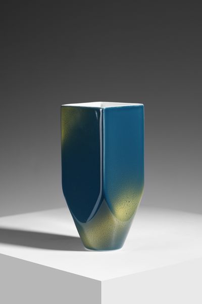 RICHARD GINORI : Vaso  - Asta Asta 410 | DESIGN E ARTI DECORATIVE DEL NOVECENTO - CERAMICHE Online - Associazione Nazionale - Case d'Asta italiane