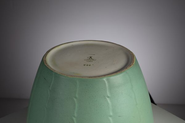 GARIBOLDI GIOVANNI (1908 - 1971) : Vaso per Richard Ginori San Cristoforo  - Asta Asta 410 | DESIGN E ARTI DECORATIVE DEL NOVECENTO - CERAMICHE Online - Associazione Nazionale - Case d'Asta italiane