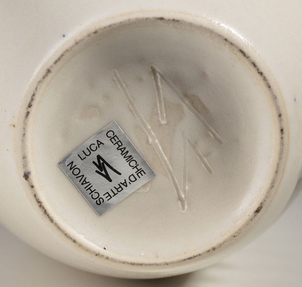 SCHIAVON LUCA (n. 1978) : Vaso con morise frastagliate  - Asta Asta 410 | DESIGN E ARTI DECORATIVE DEL NOVECENTO - CERAMICHE Online - Associazione Nazionale - Case d'Asta italiane