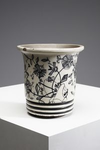 ESSEVI TORINO (n. 1943) : Vaso  - Asta Asta 410 | DESIGN E ARTI DECORATIVE DEL NOVECENTO - CERAMICHE Online - Associazione Nazionale - Case d'Asta italiane