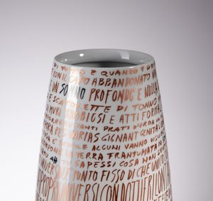 ALESSANDRO MENDINI & SERGIO CALATRONI : Vaso n. 6 della serie 100% Make up per Alessi  - Asta Asta 410 | DESIGN E ARTI DECORATIVE DEL NOVECENTO - CERAMICHE Online - Associazione Nazionale - Case d'Asta italiane