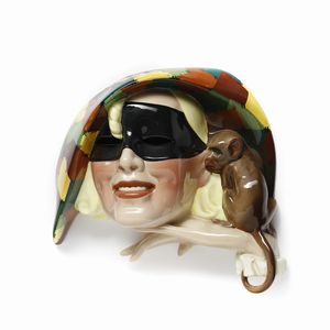 SANDRO VACCHETTI  (1889 - 1976) : Maschera con scimmietta per Essevi Torino  - Asta Asta 410 | DESIGN E ARTI DECORATIVE DEL NOVECENTO - CERAMICHE Online - Associazione Nazionale - Case d'Asta italiane