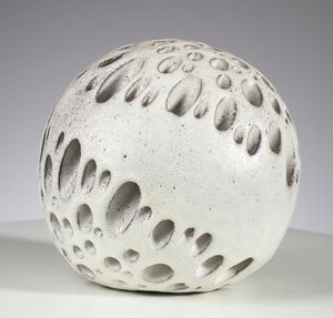 TASCA ALESSIO (1929 - 2020) : Sfera  - Asta Asta 410 | DESIGN E ARTI DECORATIVE DEL NOVECENTO - CERAMICHE Online - Associazione Nazionale - Case d'Asta italiane