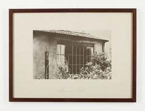 PAOLINI GIULIO (n. 1940) : Cartella contenente 8  fotolitografie. Museo.  - Asta Asta 413 | GRAFICA MODERNA, FOTOGRAFIA E MULTIPLI D'AUTORE Online - Associazione Nazionale - Case d'Asta italiane