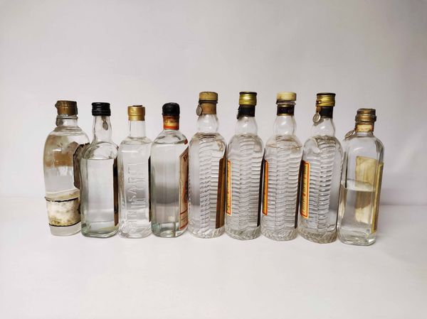 Sarti, Buton, Stock, Dry Gin  - Asta Whisky & Co. - Associazione Nazionale - Case d'Asta italiane