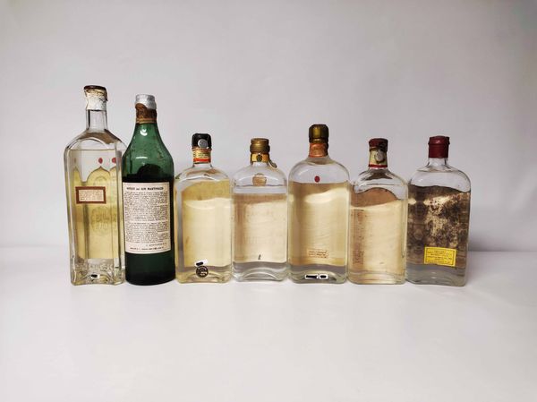 Stock, Martinazzi, Buton, Vlahov, Ciuti, Grant's, Sarti, Dry Gin  - Asta Whisky & Co. - Associazione Nazionale - Case d'Asta italiane