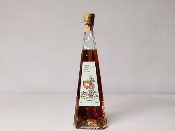 Strathisla 1960 24 Years Old Sestante, Highland Malt Whisky  - Asta Whisky & Co. - Associazione Nazionale - Case d'Asta italiane