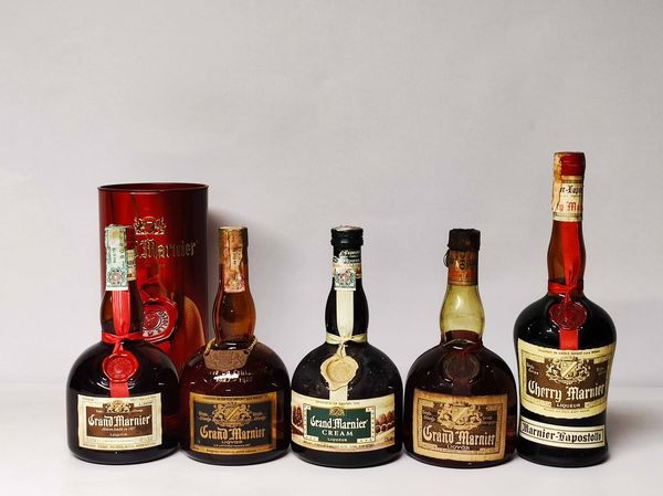 Grand Marnier, Cherry Marnier, Liquore  - Asta Whisky & Co. - Associazione Nazionale - Case d'Asta italiane