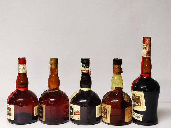 Grand Marnier, Cherry Marnier, Liquore  - Asta Whisky & Co. - Associazione Nazionale - Case d'Asta italiane