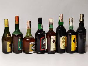 Napoleon, Dow's, Fundador,,Coca Buton,Carlos, Liquori  - Asta Whisky & Co. - Associazione Nazionale - Case d'Asta italiane