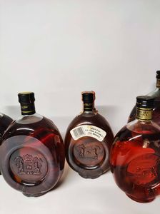 Vecchia Romagna Etichetta Nera, Brandy  - Asta Whisky & Co. - Associazione Nazionale - Case d'Asta italiane