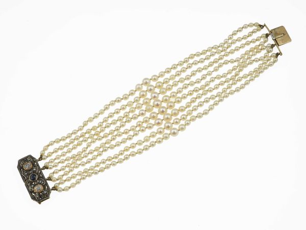 Bracciale con otto fili di perle  - Asta Gioielli - Associazione Nazionale - Case d'Asta italiane