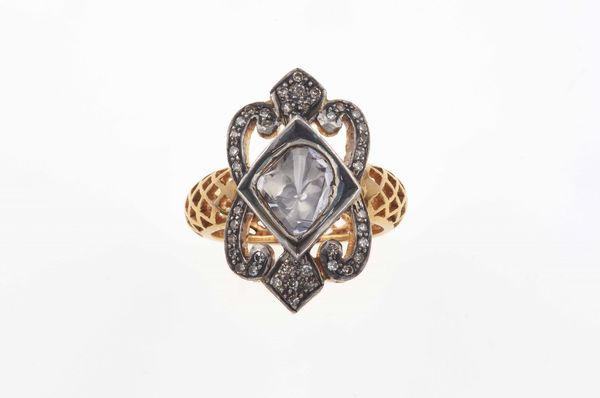 Anello con diamante taglio flat  - Asta Gioielli - Associazione Nazionale - Case d'Asta italiane