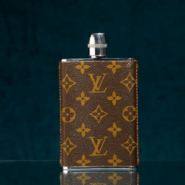 Louis Vuitton Fiaschetta  - Asta Luxury Vintage e Penne da Collezione - Associazione Nazionale - Case d'Asta italiane