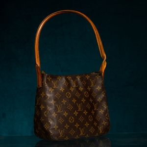 Louis Vuitton Looping GM  - Asta Luxury Vintage e Penne da Collezione - Associazione Nazionale - Case d'Asta italiane