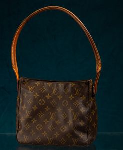 Louis Vuitton Looping GM<BR>  - Asta Luxury Vintage e Penne da Collezione - Associazione Nazionale - Case d'Asta italiane