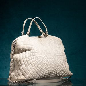 Chanel Borsa a mano  - Asta Luxury Vintage e Penne da Collezione - Associazione Nazionale - Case d'Asta italiane