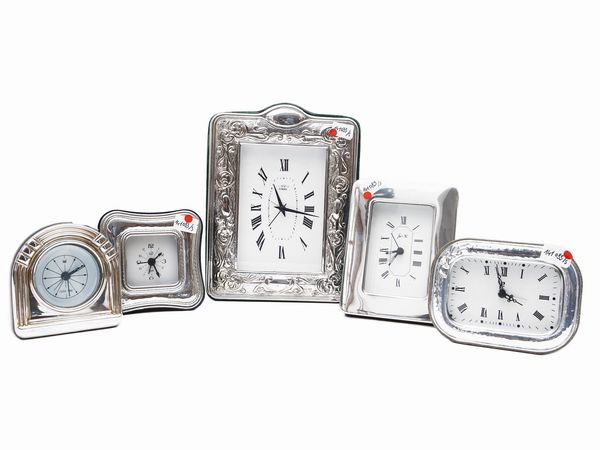 Cinque orologi da tavolo  - Asta Una casa al Ponte Vecchio - Associazione Nazionale - Case d'Asta italiane