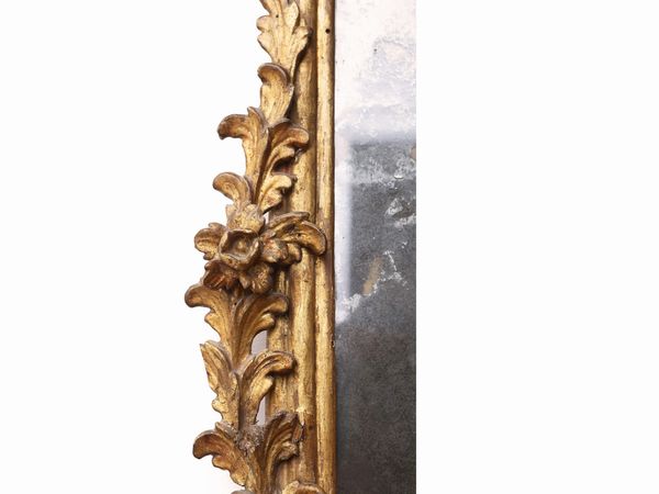 Coppia di specchiere a ventola in legno dorato  - Asta Una casa al Ponte Vecchio - Associazione Nazionale - Case d'Asta italiane