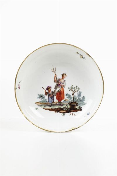 Tazza con piattino <BR>Germania, Manifattura di Hchst, 1770 circa  - Asta Dimore italiane - Associazione Nazionale - Case d'Asta italiane