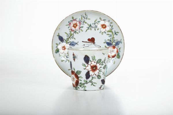 Una tazza e un piattino <BR>Milano, Manifattura di Pasquale Rubati o Felice Clerici, 17601780  - Asta Dimore italiane - Associazione Nazionale - Case d'Asta italiane