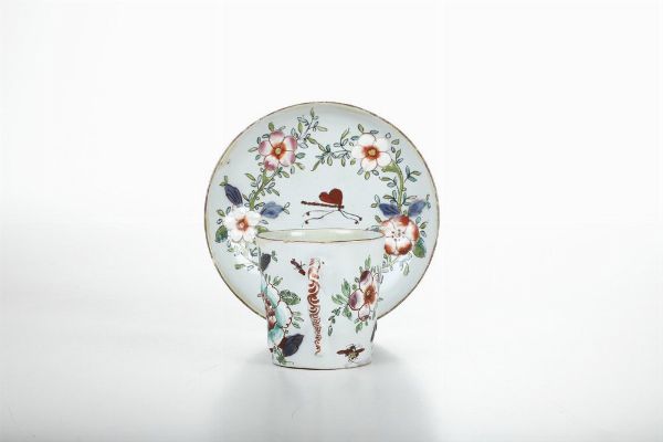 Una tazza e un piattino <BR>Milano, Manifattura di Pasquale Rubati o Felice Clerici, 17601780  - Asta Dimore italiane - Associazione Nazionale - Case d'Asta italiane