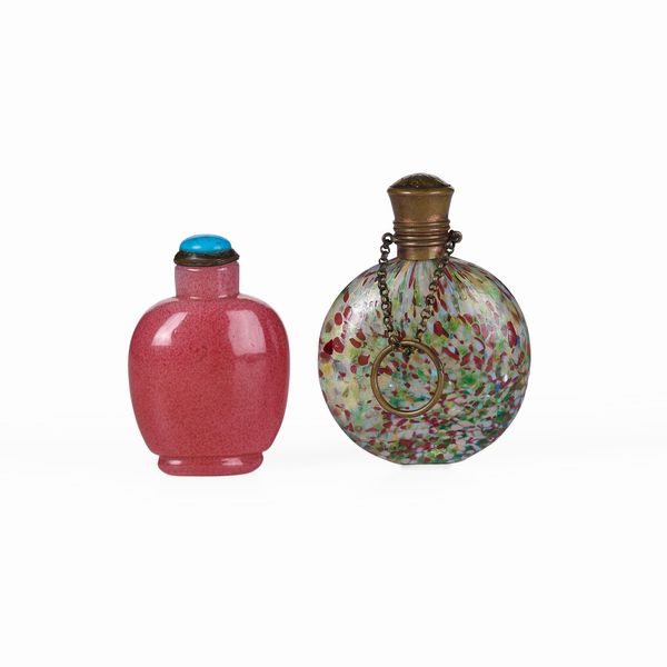 Due snuff bottles in vetro, Cina XIX scolo  - Asta Dimore italiane - Associazione Nazionale - Case d'Asta italiane