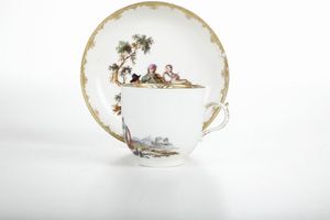 Tazza con piattino<BR>Berlino, Regia Manifattura di porcellane, 1770-80 circa  - Asta Dimore italiane - Associazione Nazionale - Case d'Asta italiane