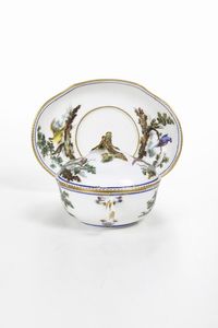 Tazza da brodo con sottopiatto<BR>Svres, 1763 circa  - Asta Dimore italiane - Associazione Nazionale - Case d'Asta italiane