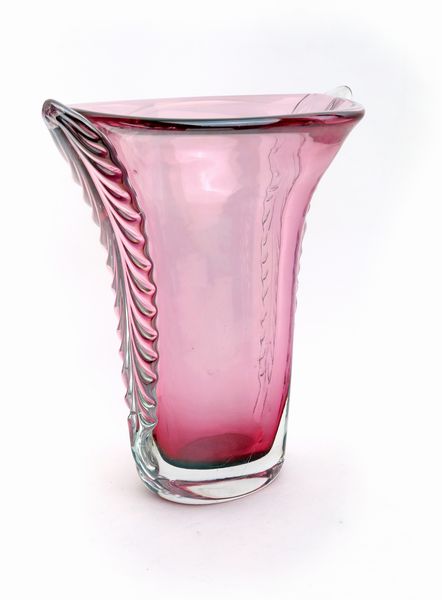 Vaso in vetro sommerso rosa, Murano  - Asta  Asta a Tempo - Antiquariato: Arredi, Icone, Dipinti Antichi e del XIX Secolo , Arte Orientale - Associazione Nazionale - Case d'Asta italiane