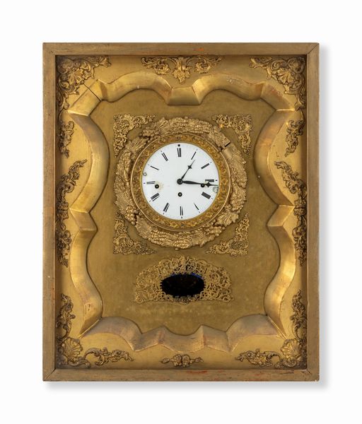 Orologio da muro in legno dorato, Austria XIX secolo  - Asta  Asta a Tempo - Antiquariato: Arredi, Icone, Dipinti Antichi e del XIX Secolo , Arte Orientale - Associazione Nazionale - Case d'Asta italiane