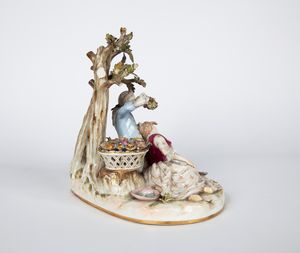 Gruppo in porcellana policroma, Meissen, seconda met del XIX secolo  - Asta  Asta a Tempo - Antiquariato: Arredi, Icone, Dipinti Antichi e del XIX Secolo , Arte Orientale - Associazione Nazionale - Case d'Asta italiane