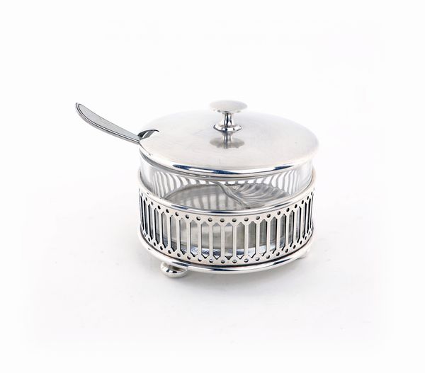 Formaggera Christofle con coperchio e cucchiaio  - Asta Asta a Tempo a Libera Offerta - Arredi per la Tavola in Silver Plated - Associazione Nazionale - Case d'Asta italiane