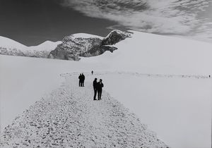 Abbas Gharib : lotto formato da quattro scatti fotografici<BR> Roads (Composition)  - Asta Fotografia - Associazione Nazionale - Case d'Asta italiane