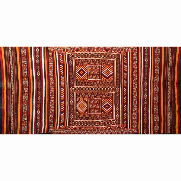 Tappeto Kilim  - Asta Dipinti Antichi, Arredi, Sculture e Oggetti d'Arte - Associazione Nazionale - Case d'Asta italiane