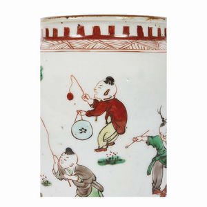 VASO, CINA, DINASTIA QING, SEC.XVII-XVIII  - Asta Arte Orientale - Associazione Nazionale - Case d'Asta italiane