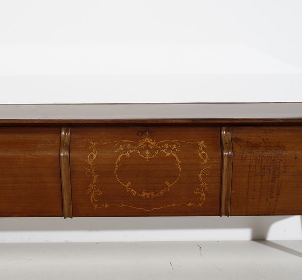 BORSANI OSVALDO (1911 - 1985) : Credenza  - Asta Asta 417 | DESIGN E ARTI DECORATIVE DEL NOVECENTO Online - Associazione Nazionale - Case d'Asta italiane