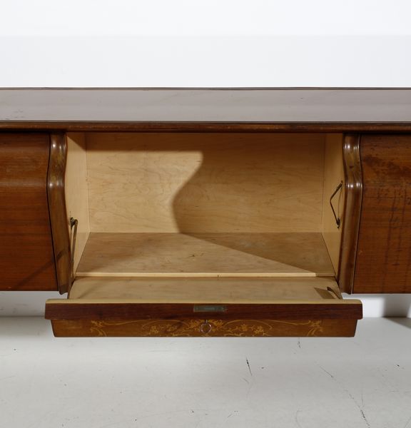 BORSANI OSVALDO (1911 - 1985) : Credenza  - Asta Asta 417 | DESIGN E ARTI DECORATIVE DEL NOVECENTO Online - Associazione Nazionale - Case d'Asta italiane