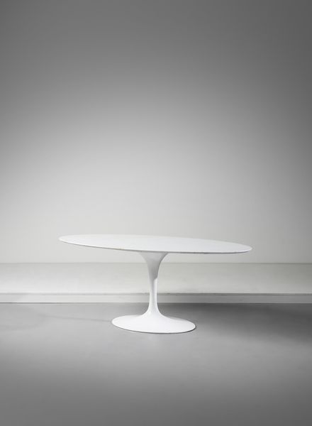 SAARINEN EERO (1910 - 1961) : Tavolo Tulip per Knoll  - Asta Asta 417 | DESIGN E ARTI DECORATIVE DEL NOVECENTO Online - Associazione Nazionale - Case d'Asta italiane