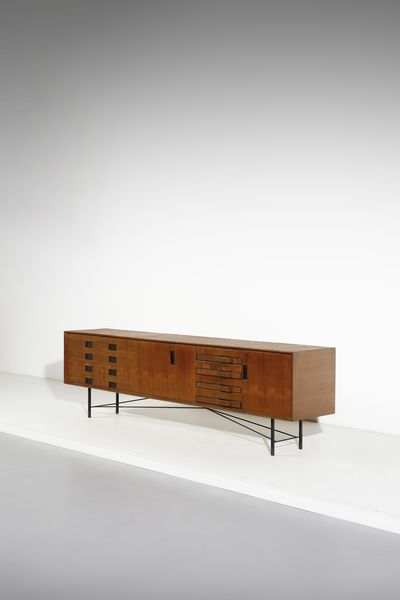 RINALDI GASTONE (1920 - 2006) : attribuito. Credenza per Rima  - Asta Asta 417 | DESIGN E ARTI DECORATIVE DEL NOVECENTO Online - Associazione Nazionale - Case d'Asta italiane