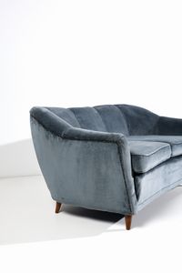 PONTI GIO (1891 - 1979) : Divano per Cassina  - Asta Asta 417 | DESIGN E ARTI DECORATIVE DEL NOVECENTO Online - Associazione Nazionale - Case d'Asta italiane