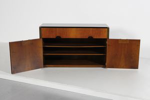 CACCIA DOMINIONI LUIGI (n. 1913) : Credenza MB3 per Azucena  - Asta Asta 417 | DESIGN E ARTI DECORATIVE DEL NOVECENTO Online - Associazione Nazionale - Case d'Asta italiane