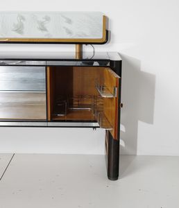 BORSANI OSVALDO (1911 - 1985) : Credenza  - Asta Asta 417 | DESIGN E ARTI DECORATIVE DEL NOVECENTO Online - Associazione Nazionale - Case d'Asta italiane