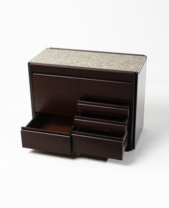 MANGIAROTTI ANGELO (1921 - 2012) : Mobile bar 4D  per Molteni  - Asta Asta 417 | DESIGN E ARTI DECORATIVE DEL NOVECENTO Online - Associazione Nazionale - Case d'Asta italiane